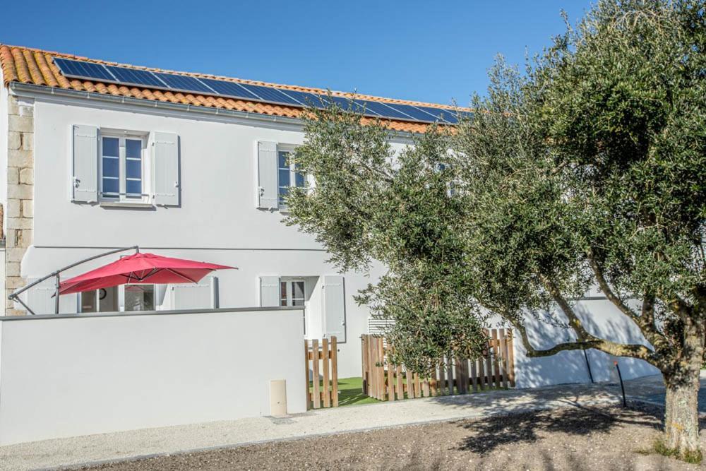 LA FREGATE Maison avec piscine/parking/wifi/plages 5kms Les Mathes Extérieur photo